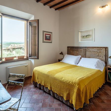 Rooms And Wine Al Castello Monteriggioni Dış mekan fotoğraf