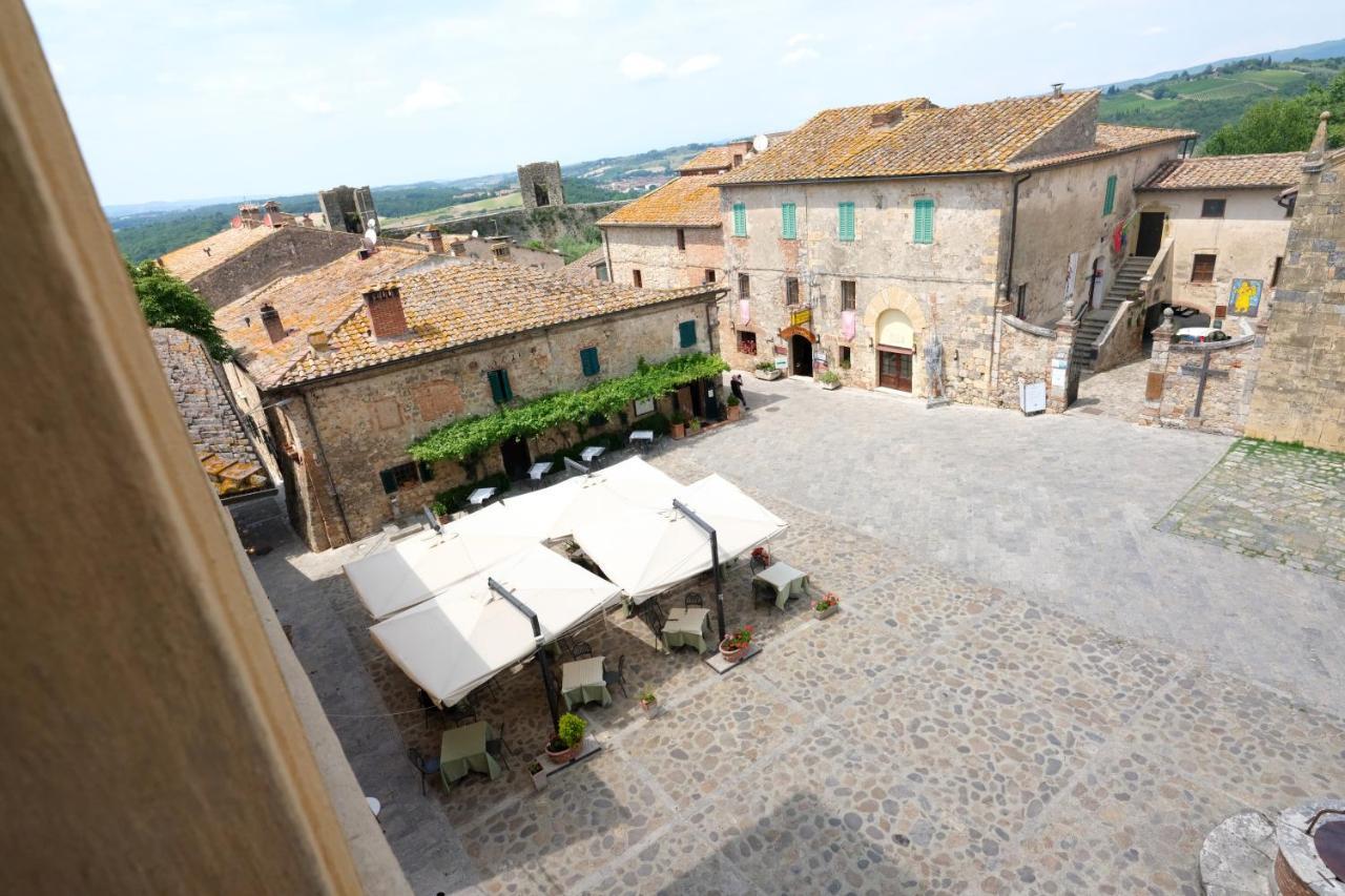 Rooms And Wine Al Castello Monteriggioni Dış mekan fotoğraf