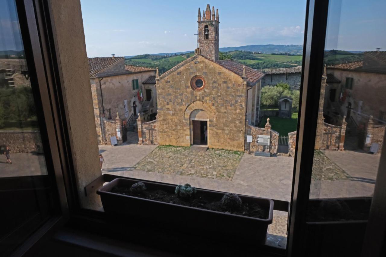 Rooms And Wine Al Castello Monteriggioni Dış mekan fotoğraf