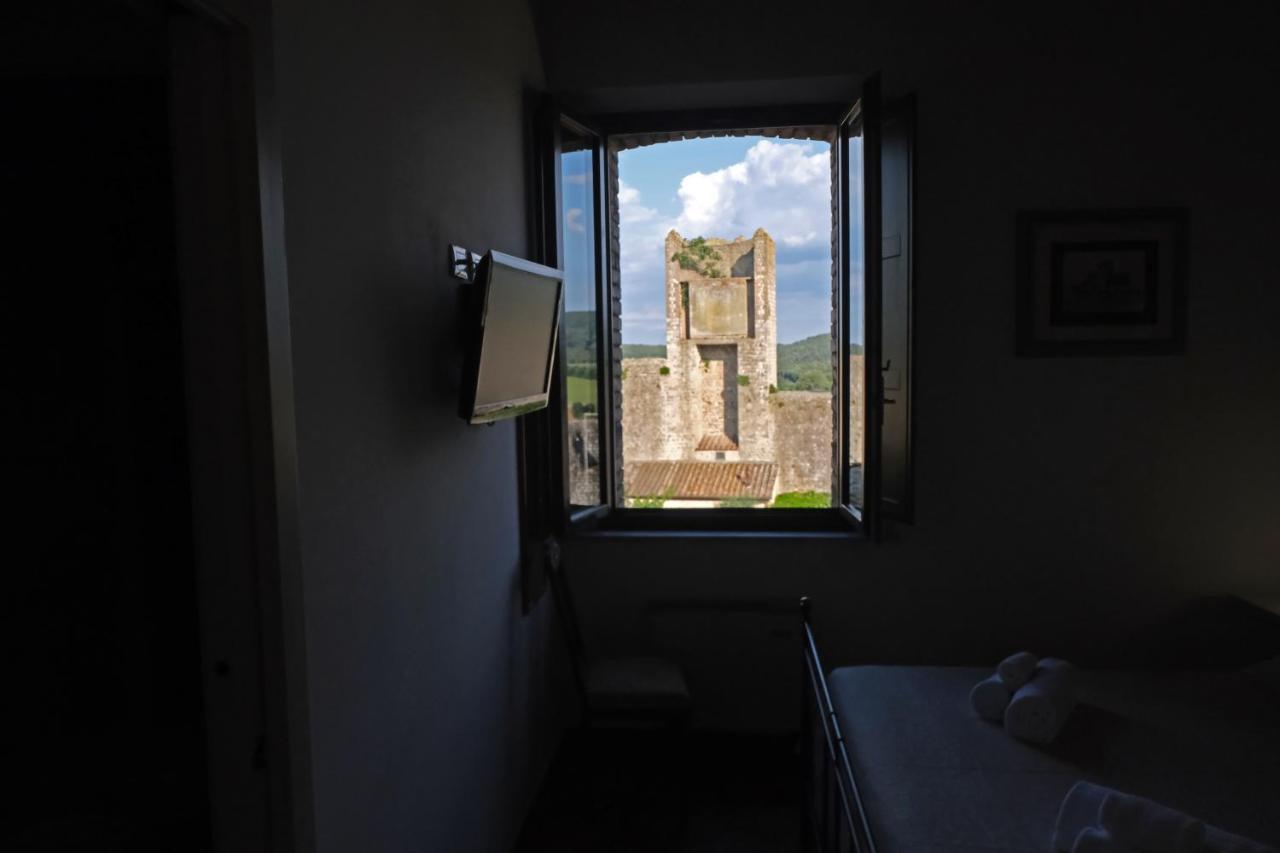 Rooms And Wine Al Castello Monteriggioni Dış mekan fotoğraf