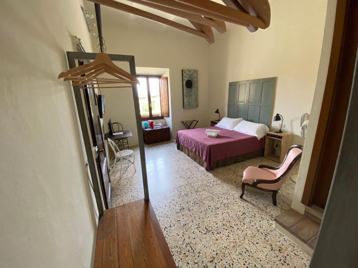 Rooms And Wine Al Castello Monteriggioni Dış mekan fotoğraf