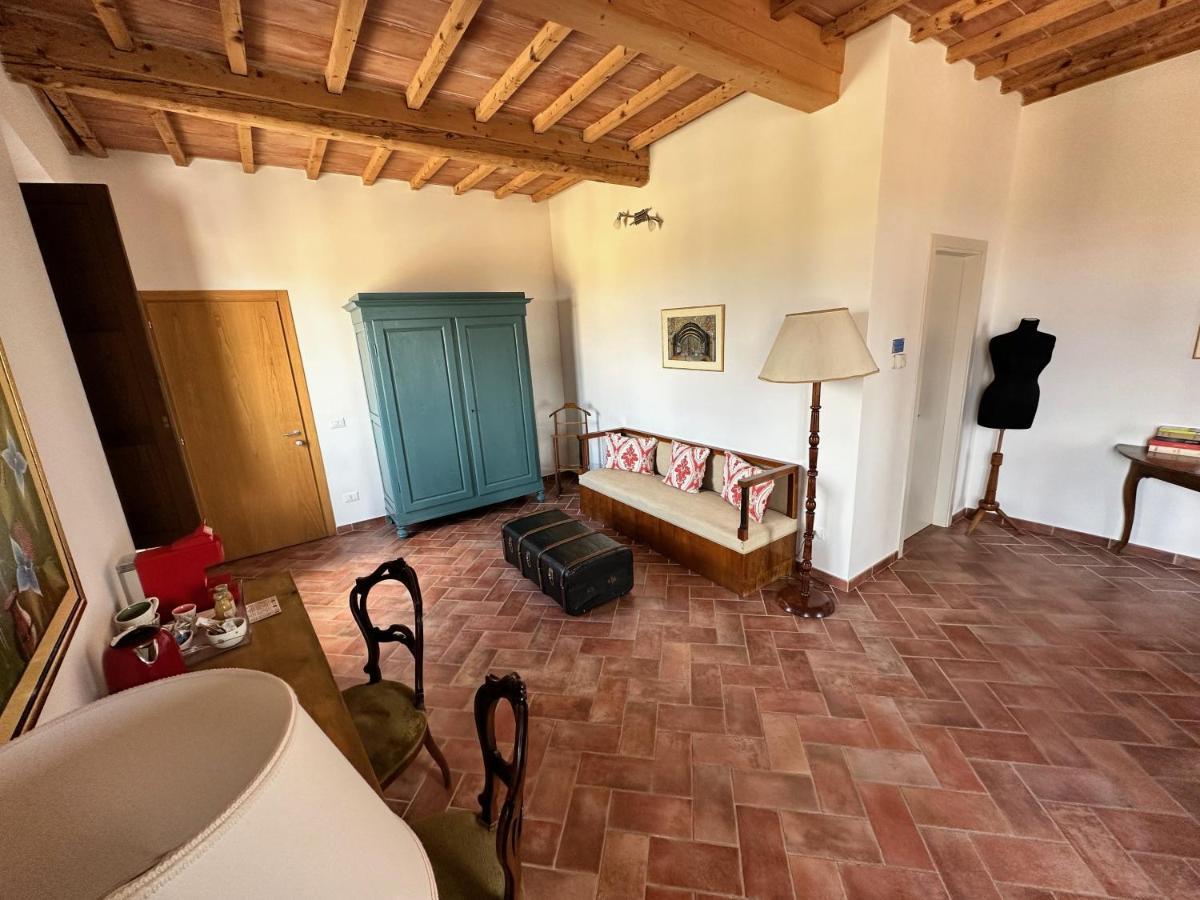 Rooms And Wine Al Castello Monteriggioni Dış mekan fotoğraf